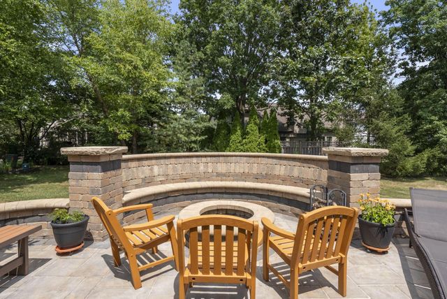2385 Reeves Avenue, Lewis Center, OH 43035
