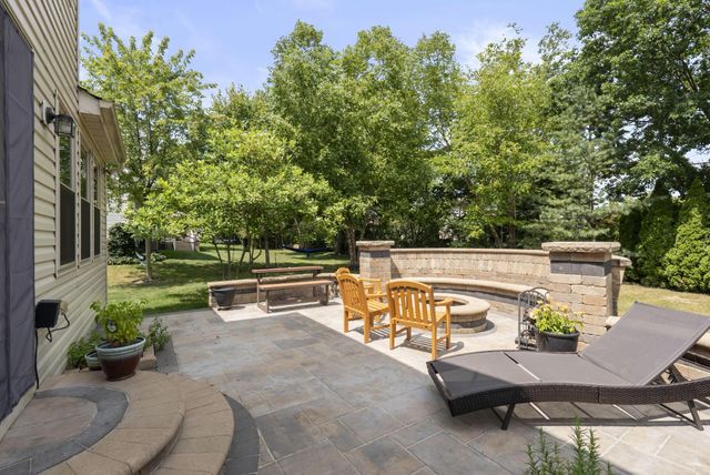 2385 Reeves Avenue, Lewis Center, OH 43035