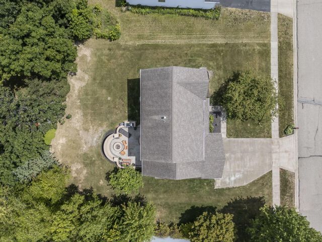 2385 Reeves Avenue, Lewis Center, OH 43035