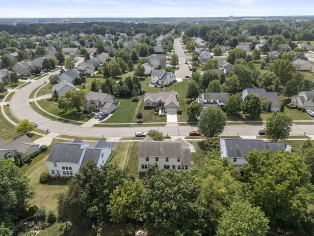 2385 Reeves Avenue, Lewis Center, OH 43035