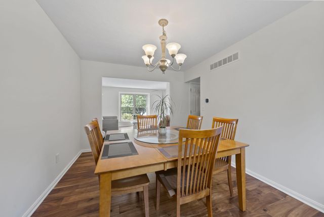 2385 Reeves Avenue, Lewis Center, OH 43035