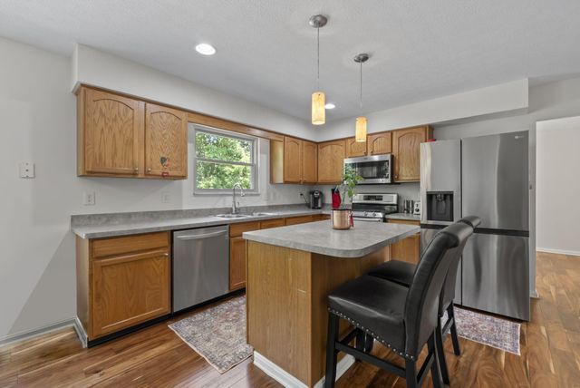 2385 Reeves Avenue, Lewis Center, OH 43035