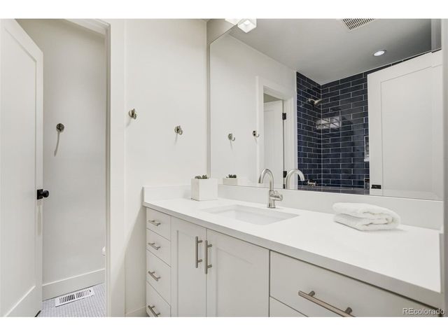 5071 Sanford Cir W, Cherry Hills Village, CO 80113