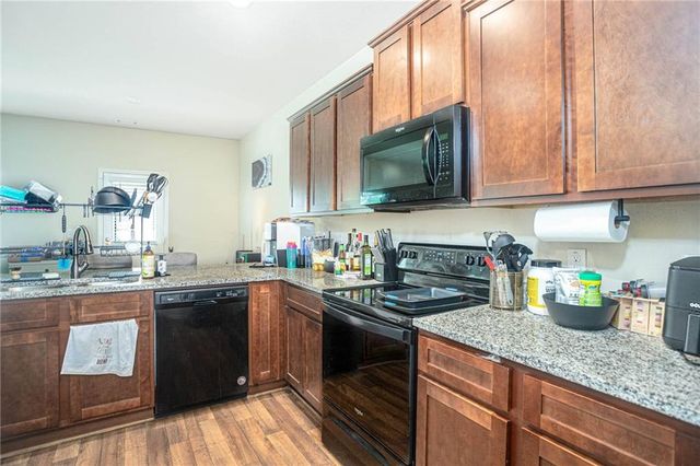 460 Meadowbend Circle, Athens, GA 30606