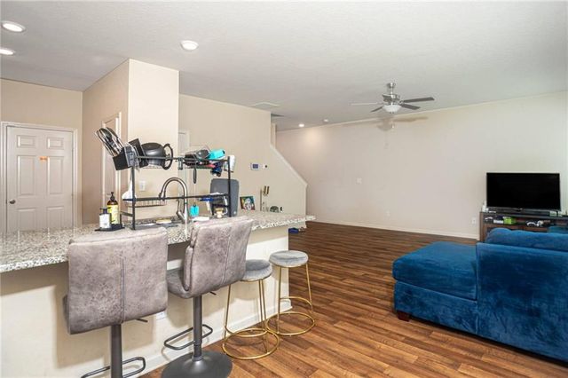 460 Meadowbend Circle, Athens, GA 30606