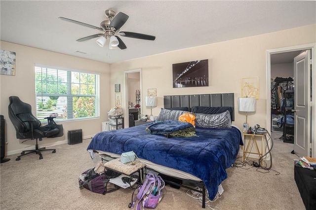 460 Meadowbend Circle, Athens, GA 30606