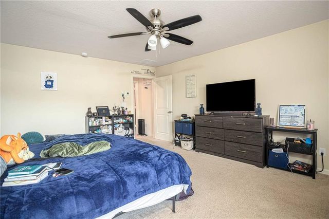 460 Meadowbend Circle, Athens, GA 30606