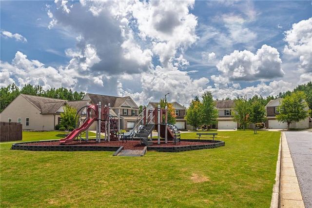 460 Meadowbend Circle, Athens, GA 30606