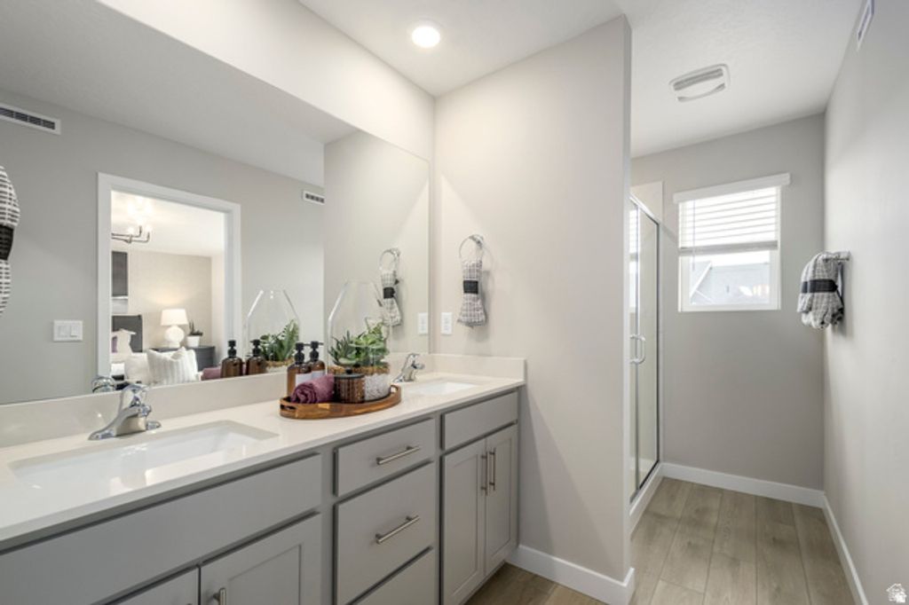Image 11 of property listing at 1583 W VIOLA LN #3061, Saratoga Springs, UT 84045