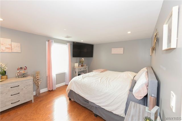 80 Gardenvale Drive, Cheektowaga, NY 14225