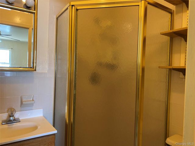 231-24 Lansing Avenue, Springfield Gardens, NY 11413