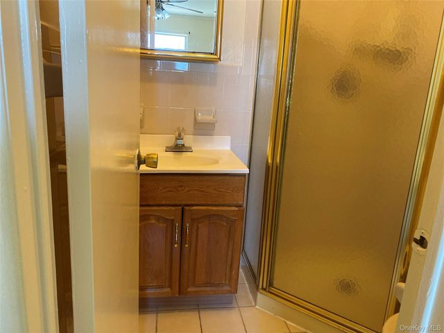 231-24 Lansing Avenue, Springfield Gardens, NY 11413