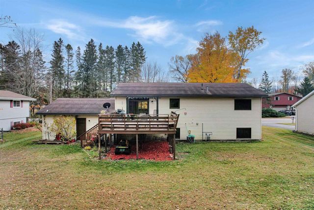 1420 EDWIN STREET, Marinette, WI 54143