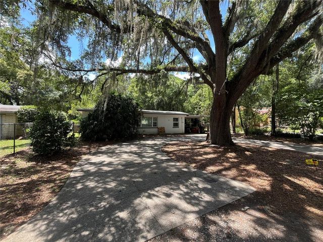 104 SW 26TH STREET, Gainesville, FL 32607