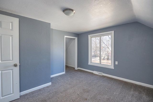 901 S GREENWOOD AVENUE, Green Bay, WI 54304