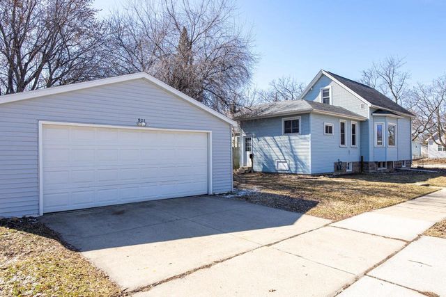 901 S GREENWOOD AVENUE, Green Bay, WI 54304