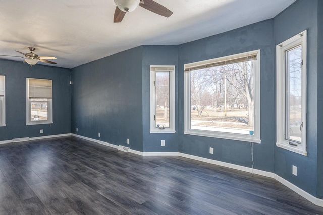 901 S GREENWOOD AVENUE, Green Bay, WI 54304