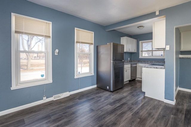 901 S GREENWOOD AVENUE, Green Bay, WI 54304