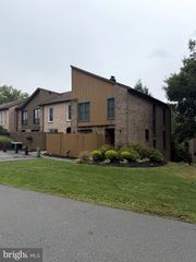 129 MERION LN, Reading, PA 19607