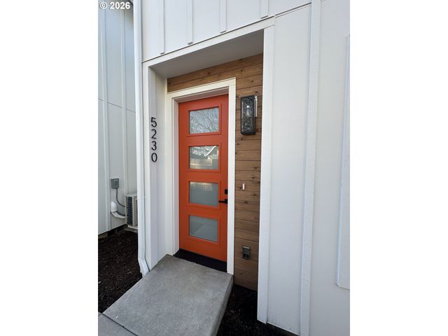 5230 Se Knapp, Portland, OR 97206