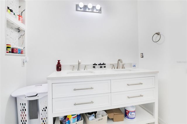 5047 ADAIR OAK DRIVE, Orlando, FL 32829