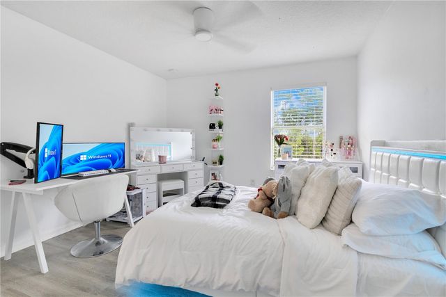 5047 ADAIR OAK DRIVE, Orlando, FL 32829