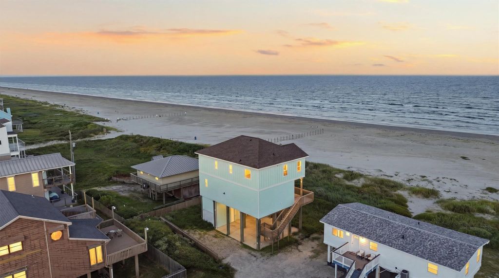 23110 Gulf Drive, Galveston, TX 77554