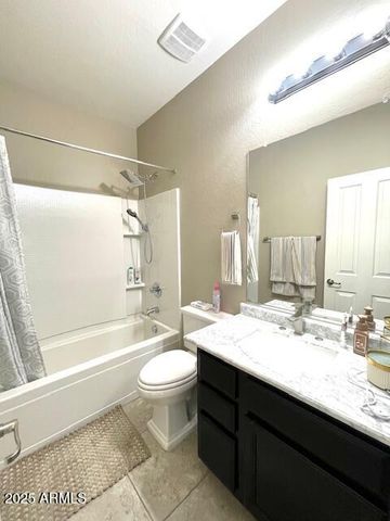 9368 W SWEETWATER Drive, Peoria, AZ 85381