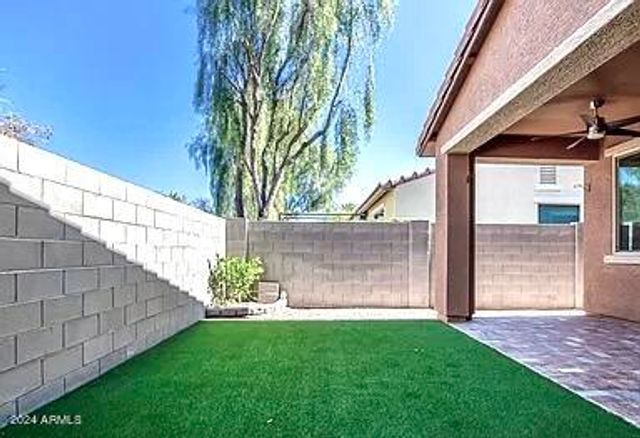 9368 W SWEETWATER Drive, Peoria, AZ 85381