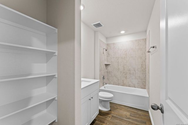 3125 Haynie Mesa, San Antonio, TX 78245