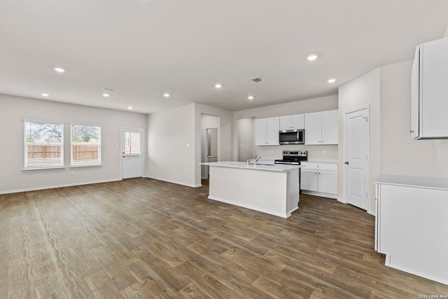 3125 Haynie Mesa, San Antonio, TX 78245