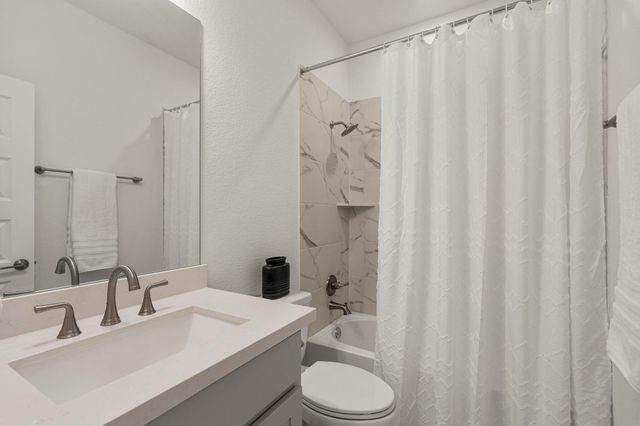298 Canal DR, Dripping Springs, TX 78620