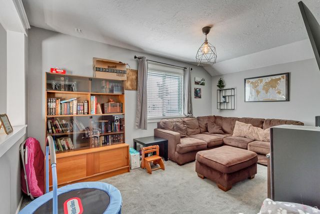 4118 S MIDDLEPARK LN, West Valley City, UT 84119