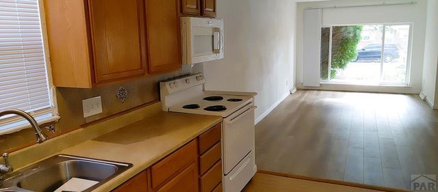 2827 8th Ave, Pueblo, CO 81008