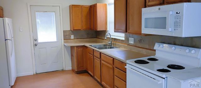 2827 8th Ave, Pueblo, CO 81008