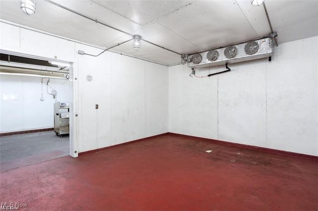 6101 Detroit Avenue, Cleveland, OH 44102