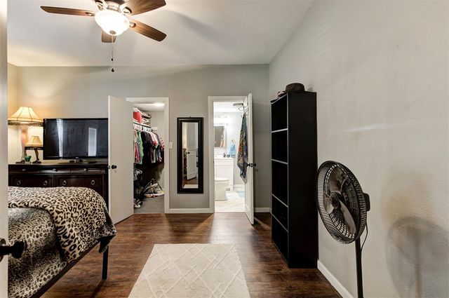 1823 W Mansur, Guthrie, OK 73044