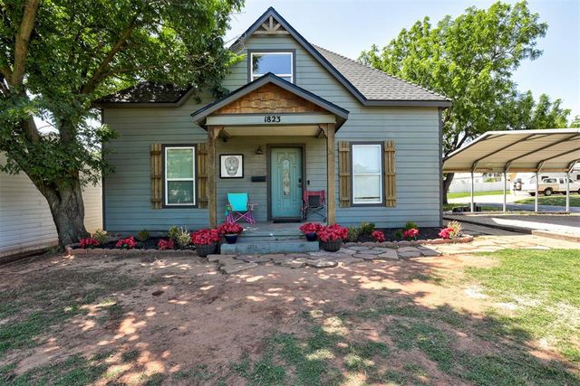1823 W Mansur, Guthrie, OK 73044