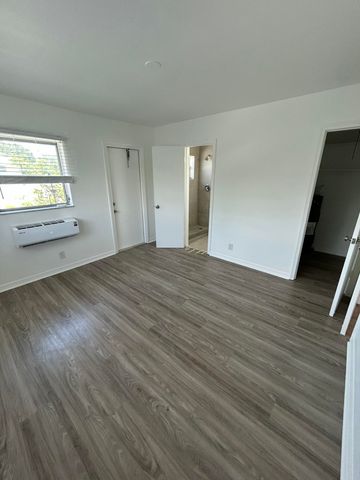 749 SE 15th Street 7, Fort Lauderdale, FL 33316