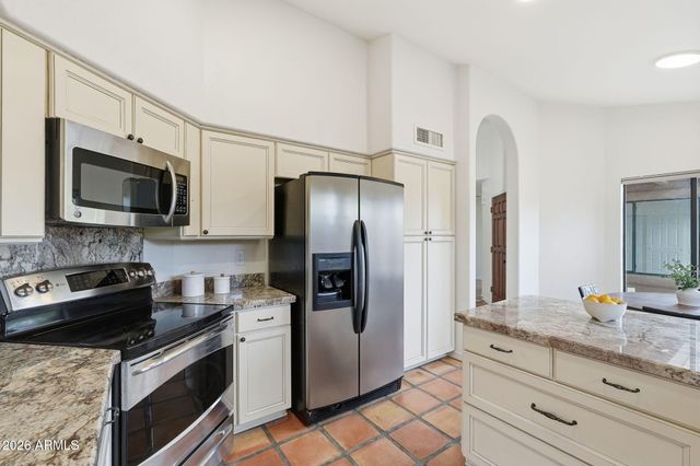 8859 S GRANDVIEW Drive, Tempe, AZ 85284