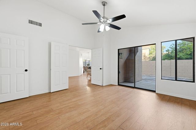 8859 S GRANDVIEW Drive, Tempe, AZ 85284