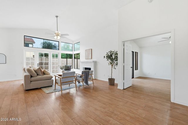 8859 S GRANDVIEW Drive, Tempe, AZ 85284