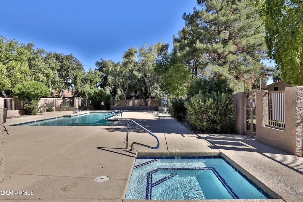 8859 S GRANDVIEW Drive, Tempe, AZ 85284 — photo 5