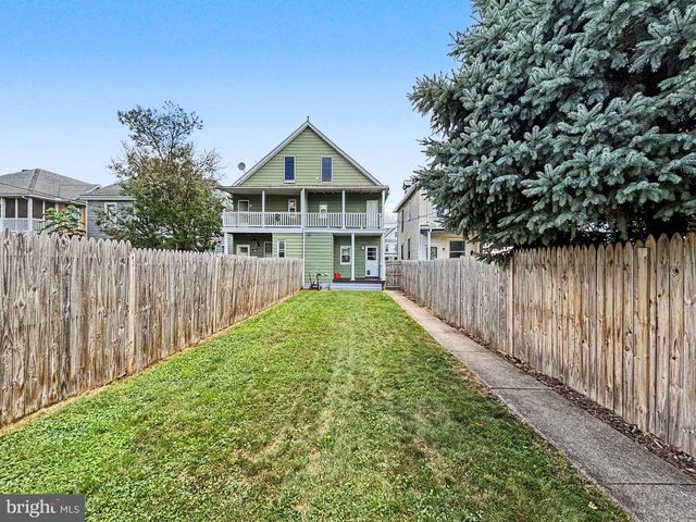 570 NELSON STREET, Chambersburg, PA 17201