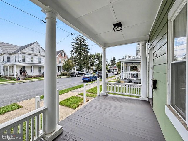 570 NELSON STREET, Chambersburg, PA 17201
