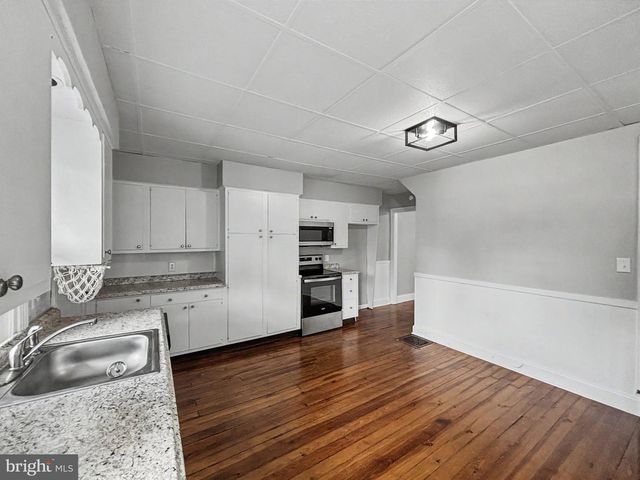 570 NELSON STREET, Chambersburg, PA 17201