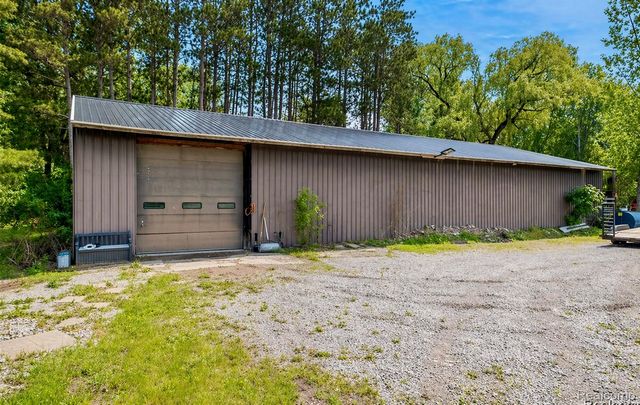 8780 Dixie Highway, Birch Run Township, MI 48415