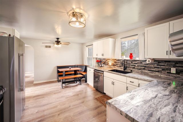 8780 Dixie Highway, Birch Run Township, MI 48415