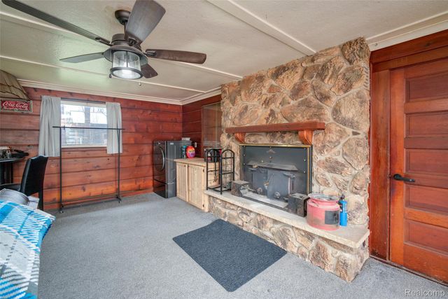 8780 Dixie Highway, Birch Run Township, MI 48415