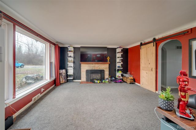 8780 Dixie Highway, Birch Run Township, MI 48415
